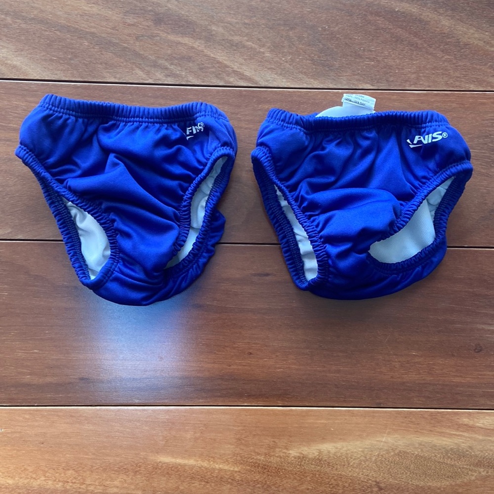 Finis Swim Diapers XL 18-24m Lot of 2 VGUC Size XL fits 28-33 lbs